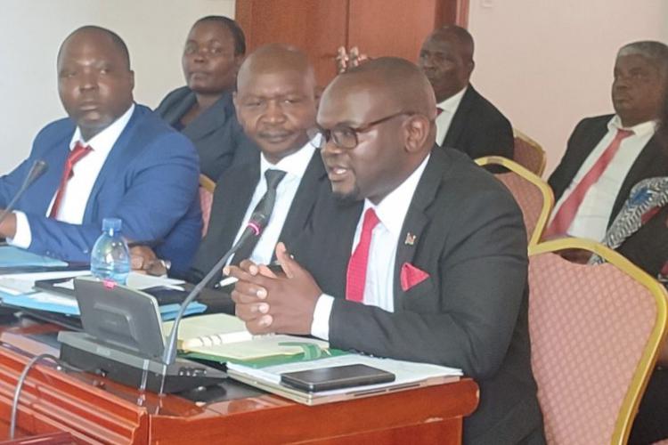 Ministry of Finance and Economic Affairs officials led by Sitimawina (C) appear before the Parliamentary Cluster Committee of Budget and Public Accounts