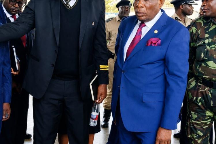 MINISTER MWANAMVEKHA COMMENDS MRA STAFF AT DEDZA BORDER 2